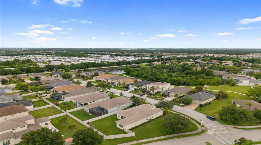 Parrish, Florida 34219, 3 Bedroom Bedrooms, ,2 Bathroombathrooms,Residential,For Sale,56Th Street,0,Mfra4696084
