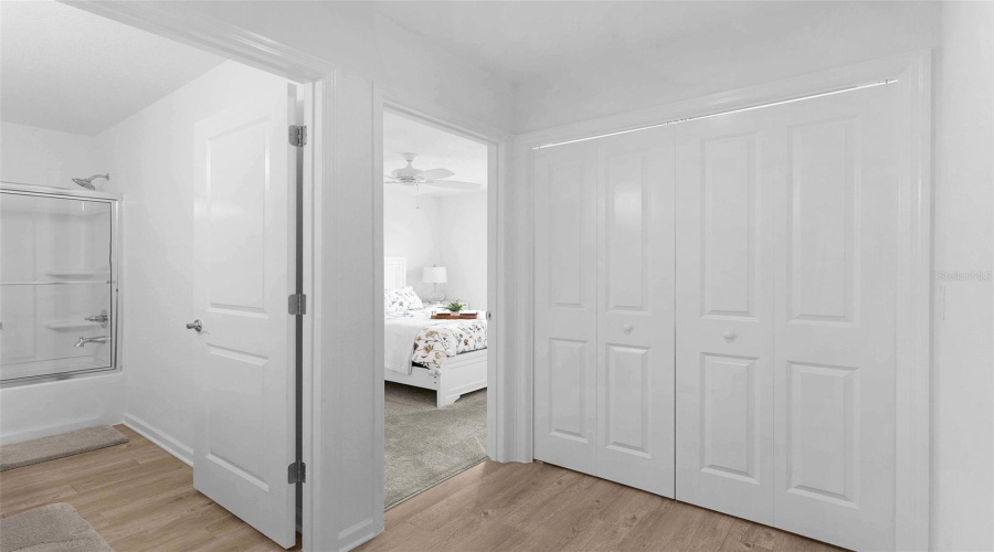 The Villages, Florida 34762, 2 Bedroom Bedrooms, ,2 Bathroombathrooms,Residential,For Sale,Hux,0,Mfrg5110732