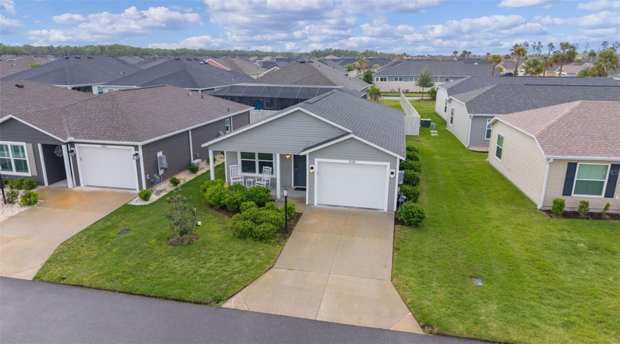 The Villages, Florida 34762, 2 Bedroom Bedrooms, ,2 Bathroombathrooms,Residential,For Sale,Hux,0,Mfrg5110732
