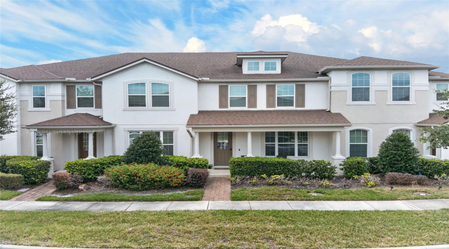 Kissimmee, Florida 34741, 3 Bedroom Bedrooms, ,2 Bathroombathrooms,Residential,For Sale,Fassona,0,Mfro6415528