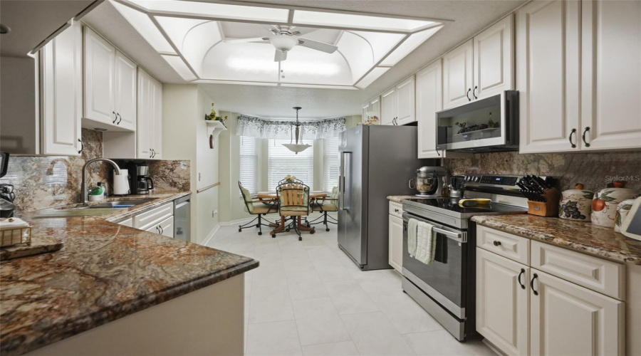 Land O Lakes, Florida 34639, 4 Bedroom Bedrooms, ,2 Bathroombathrooms,Residential,For Sale,Pine Lake,0,Mfrtb8532404