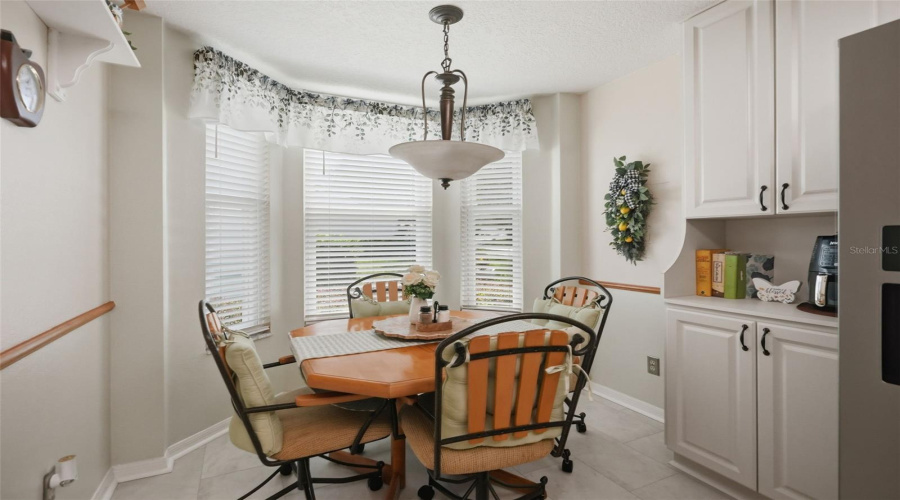 Land O Lakes, Florida 34639, 4 Bedroom Bedrooms, ,2 Bathroombathrooms,Residential,For Sale,Pine Lake,0,Mfrtb8532404