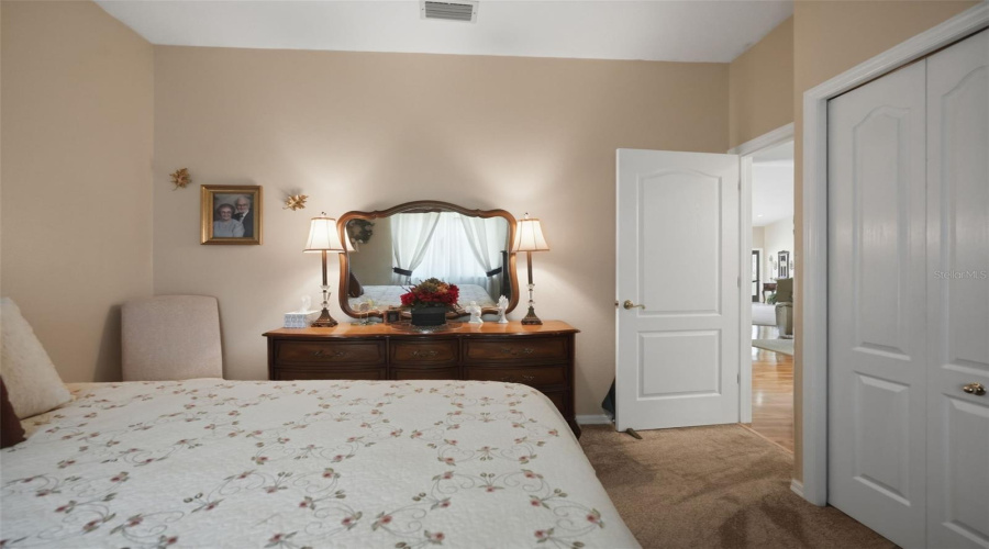 Land O Lakes, Florida 34639, 4 Bedroom Bedrooms, ,2 Bathroombathrooms,Residential,For Sale,Pine Lake,0,Mfrtb8532404