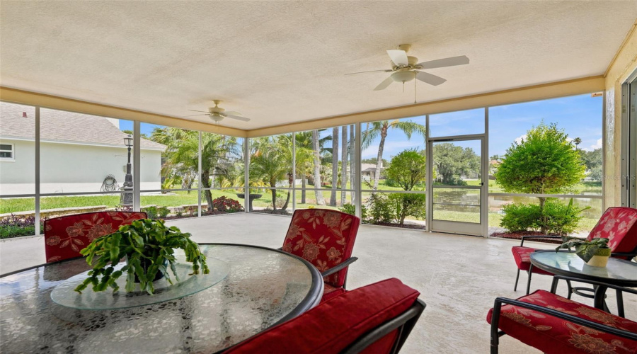 Land O Lakes, Florida 34639, 4 Bedroom Bedrooms, ,2 Bathroombathrooms,Residential,For Sale,Pine Lake,0,Mfrtb8532404