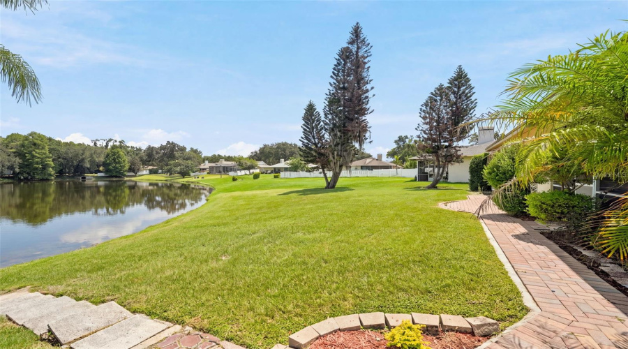 Land O Lakes, Florida 34639, 4 Bedroom Bedrooms, ,2 Bathroombathrooms,Residential,For Sale,Pine Lake,0,Mfrtb8532404