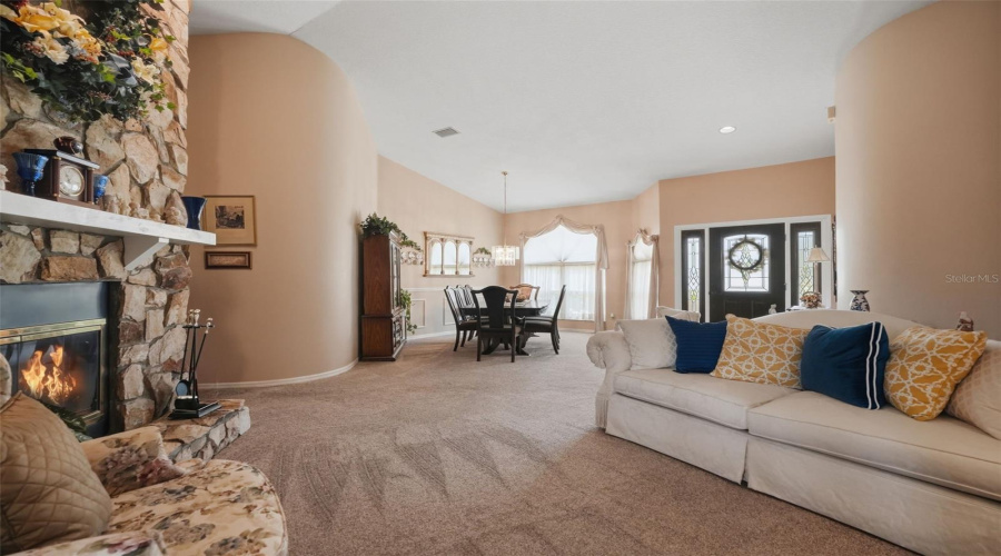 Land O Lakes, Florida 34639, 4 Bedroom Bedrooms, ,2 Bathroombathrooms,Residential,For Sale,Pine Lake,0,Mfrtb8532404