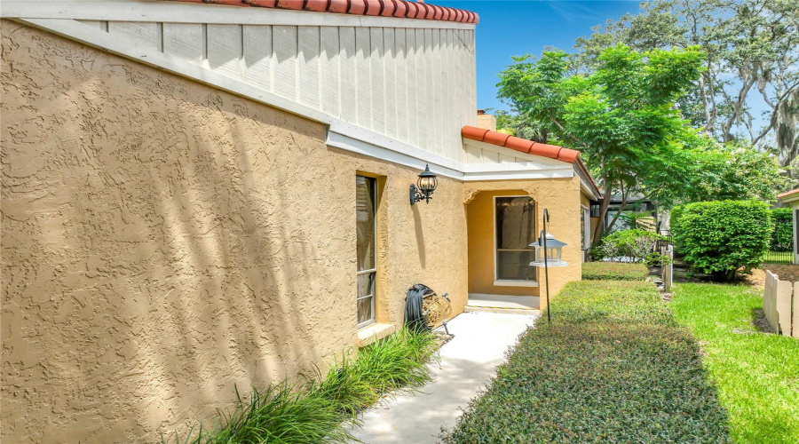 Winter Springs, Florida 32708, 3 Bedroom Bedrooms, ,2 Bathroombathrooms,Residential,For Sale,Winged Foot,0,Mfro6435377