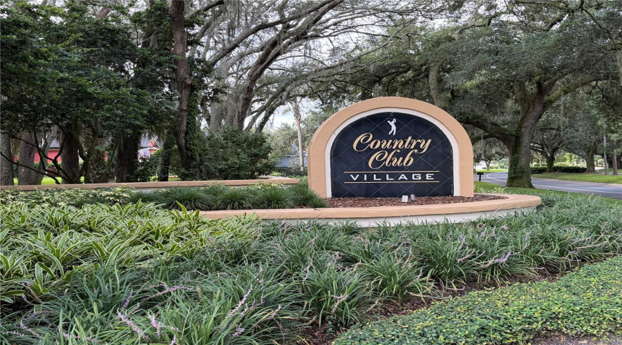 Winter Springs, Florida 32708, 3 Bedroom Bedrooms, ,2 Bathroombathrooms,Residential,For Sale,Winged Foot,0,Mfro6435377