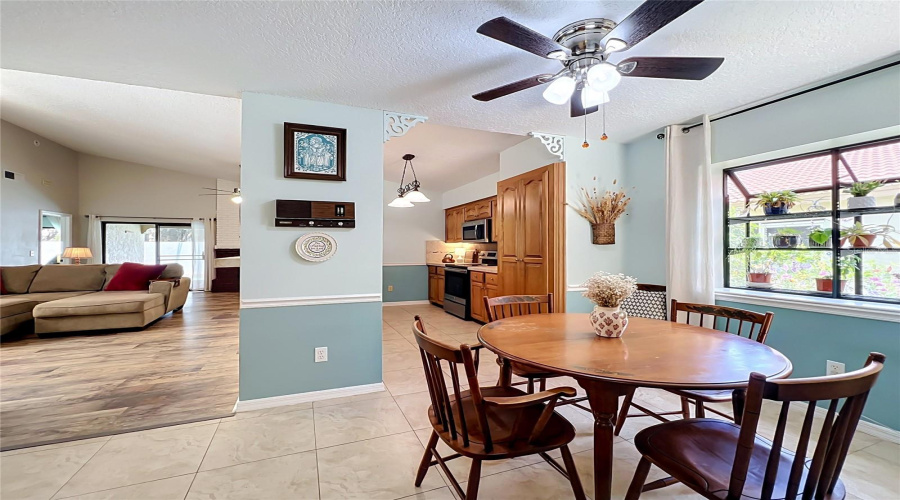 Winter Springs, Florida 32708, 3 Bedroom Bedrooms, ,2 Bathroombathrooms,Residential,For Sale,Winged Foot,0,Mfro6435377