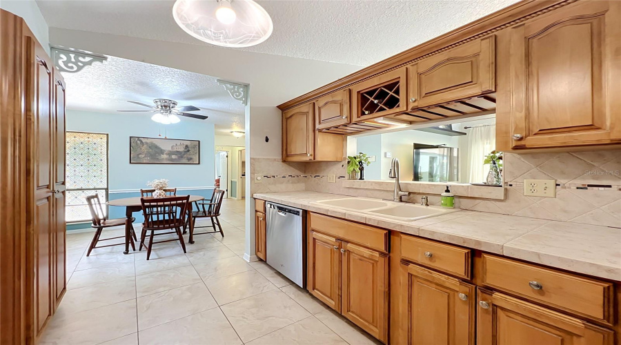 Winter Springs, Florida 32708, 3 Bedroom Bedrooms, ,2 Bathroombathrooms,Residential,For Sale,Winged Foot,0,Mfro6435377