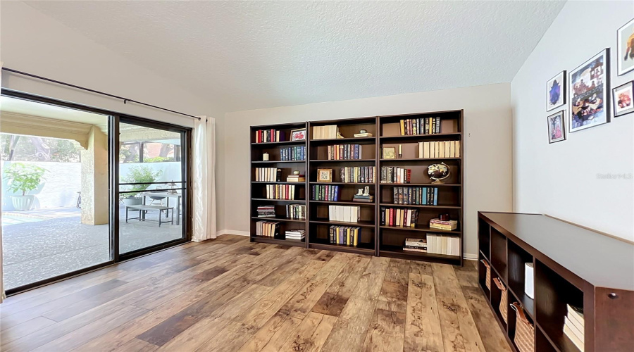 Winter Springs, Florida 32708, 3 Bedroom Bedrooms, ,2 Bathroombathrooms,Residential,For Sale,Winged Foot,0,Mfro6435377