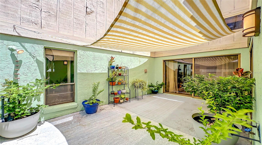 Winter Springs, Florida 32708, 3 Bedroom Bedrooms, ,2 Bathroombathrooms,Residential,For Sale,Winged Foot,0,Mfro6435377