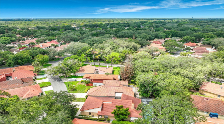 Winter Springs, Florida 32708, 3 Bedroom Bedrooms, ,2 Bathroombathrooms,Residential,For Sale,Winged Foot,0,Mfro6435377