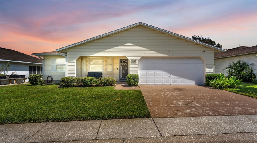 Lakeland, Florida 33810, 2 Bedroom Bedrooms, ,2 Bathroombathrooms,Residential,For Sale,Grand Cypress,0,Mfrl4964417