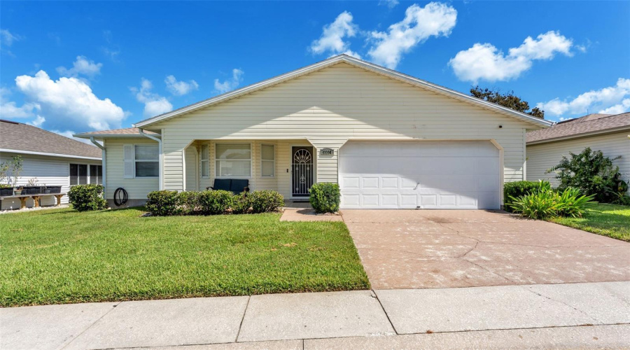Lakeland, Florida 33810, 2 Bedroom Bedrooms, ,2 Bathroombathrooms,Residential,For Sale,Grand Cypress,0,Mfrl4964417