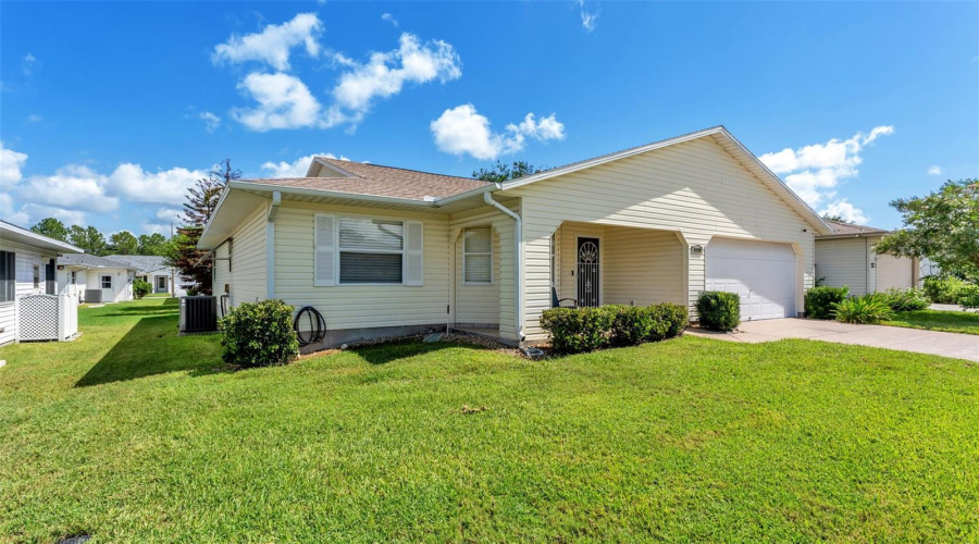 Lakeland, Florida 33810, 2 Bedroom Bedrooms, ,2 Bathroombathrooms,Residential,For Sale,Grand Cypress,0,Mfrl4964417