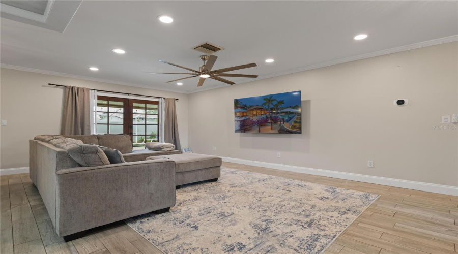 Tampa, Florida 33615, 3 Bedroom Bedrooms, ,2 Bathroombathrooms,Residential,For Sale,Flagstone,0,Mfrtb8536891