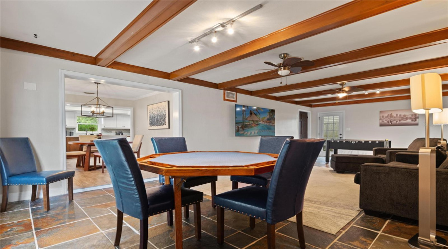 Tampa, Florida 33615, 3 Bedroom Bedrooms, ,2 Bathroombathrooms,Residential,For Sale,Flagstone,0,Mfrtb8536891