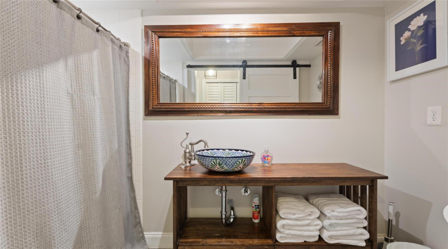 Tampa, Florida 33615, 3 Bedroom Bedrooms, ,2 Bathroombathrooms,Residential,For Sale,Flagstone,0,Mfrtb8536891
