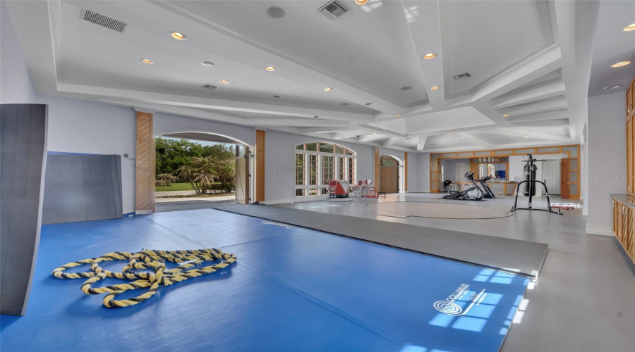 Orlando, Florida 32836, 5 Bedroom Bedrooms, ,5 Bathroombathrooms,Residential,For Sale,Kilgore,0,Mfro6339007