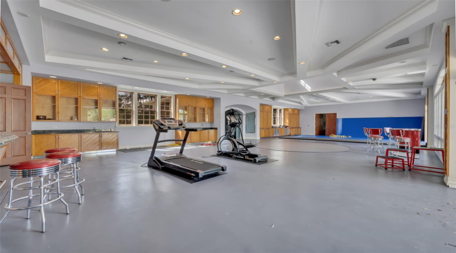 Orlando, Florida 32836, 5 Bedroom Bedrooms, ,5 Bathroombathrooms,Residential,For Sale,Kilgore,0,Mfro6339007