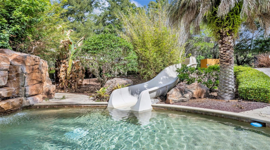 Orlando, Florida 32836, 5 Bedroom Bedrooms, ,5 Bathroombathrooms,Residential,For Sale,Kilgore,0,Mfro6339007