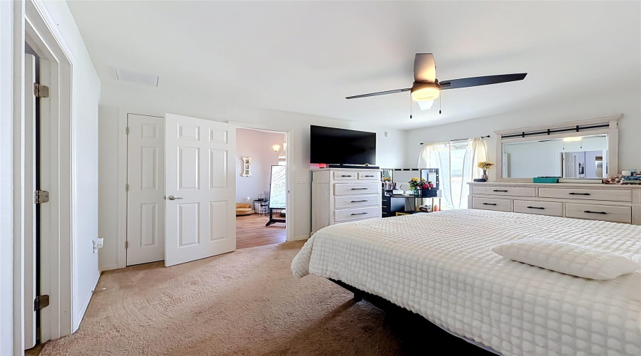Winter Haven, Florida 33881, 4 Bedroom Bedrooms, ,2 Bathroombathrooms,Residential,For Sale,Fieldstone,0,Mfro6436054