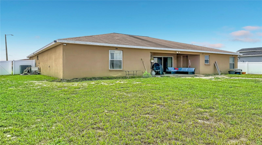 Winter Haven, Florida 33881, 4 Bedroom Bedrooms, ,2 Bathroombathrooms,Residential,For Sale,Fieldstone,0,Mfro6436054