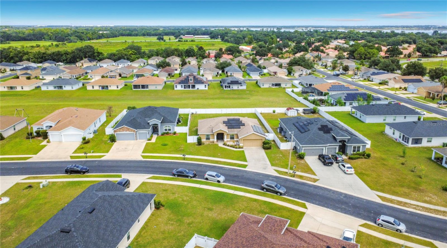 Winter Haven, Florida 33881, 4 Bedroom Bedrooms, ,2 Bathroombathrooms,Residential,For Sale,Fieldstone,0,Mfro6436054