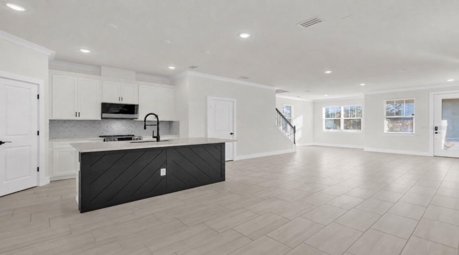 Orlando, Florida 32829, 3 Bedroom Bedrooms, ,2 Bathroombathrooms,Residential,For Sale,Wooden Pine,0,Mfrom730306
