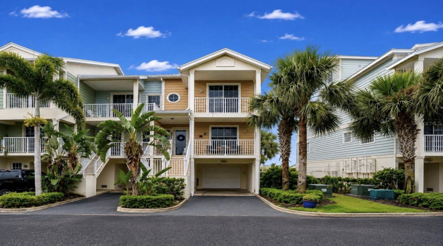 Ruskin, Florida 33570, 3 Bedroom Bedrooms, ,3 Bathroombathrooms,Residential,For Sale,Mangrove Point,0,Mfrtb8532093