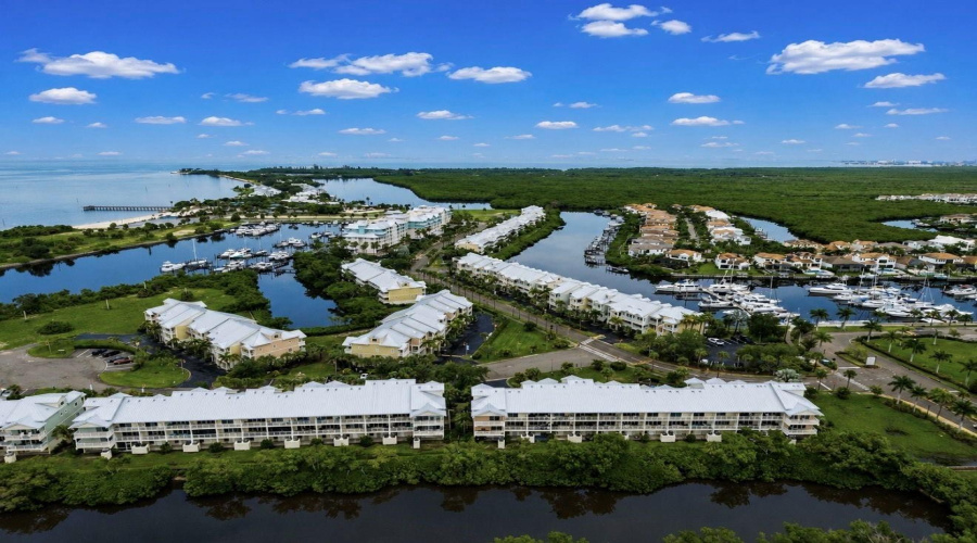 Ruskin, Florida 33570, 3 Bedroom Bedrooms, ,3 Bathroombathrooms,Residential,For Sale,Mangrove Point,0,Mfrtb8532093