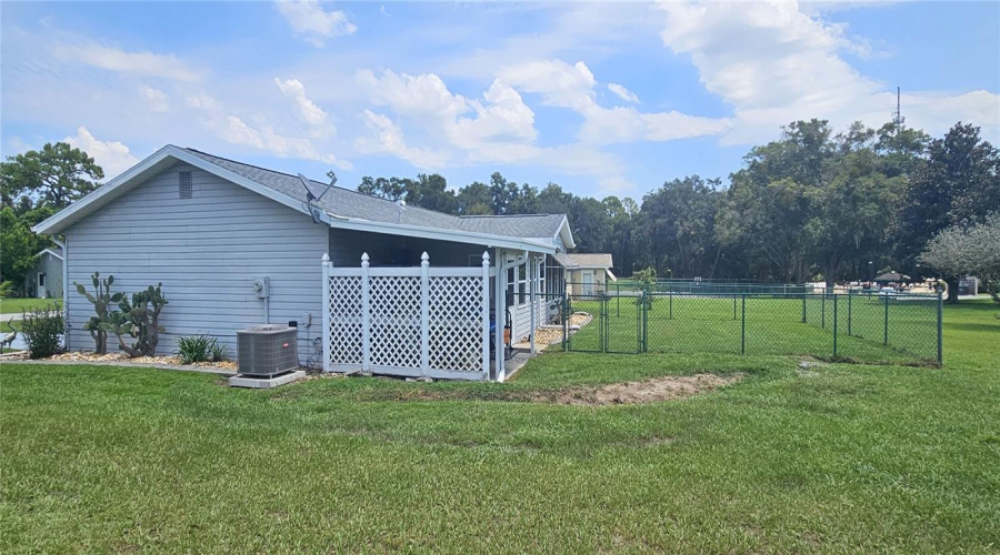 Ocala, Florida 34481, 2 Bedroom Bedrooms, ,2 Bathroombathrooms,Residential,For Sale,106Th,0,Mfrom730639