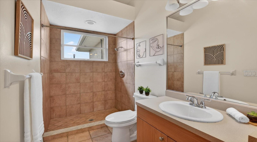 Sarasota, Florida 34241, 6 Bedroom Bedrooms, ,3 Bathroombathrooms,Residential,For Sale,Serenoa,0,Mfra4700404