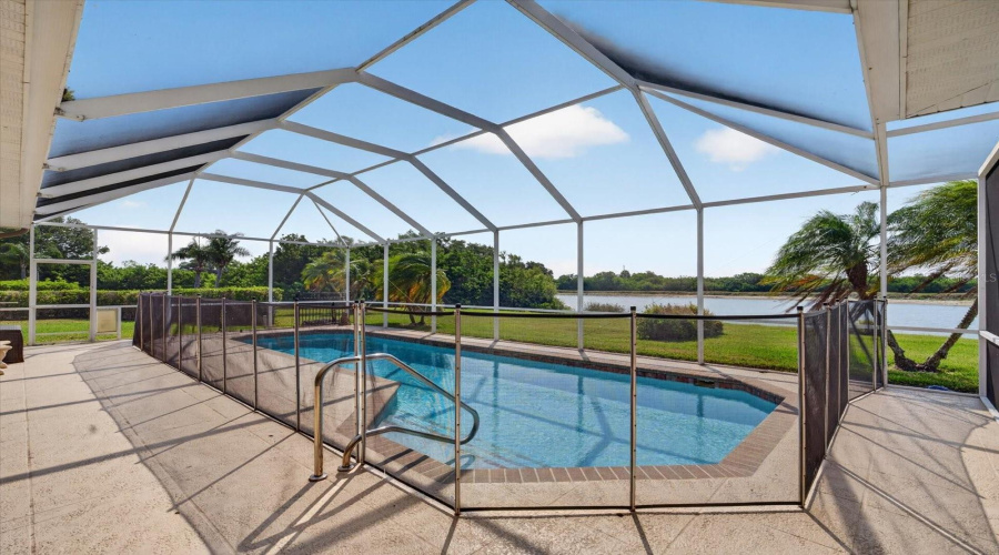 Sarasota, Florida 34241, 6 Bedroom Bedrooms, ,3 Bathroombathrooms,Residential,For Sale,Serenoa,0,Mfra4700404