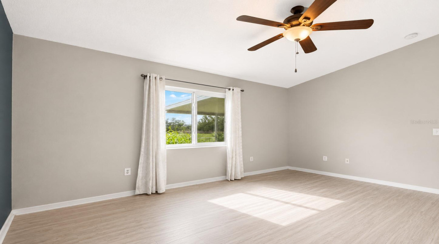 Valrico, Florida 33594, 4 Bedroom Bedrooms, ,2 Bathroombathrooms,Residential,For Sale,Summer House,0,Mfrtb8528566