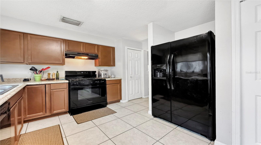 Valrico, Florida 33594, 4 Bedroom Bedrooms, ,2 Bathroombathrooms,Residential,For Sale,Summer House,0,Mfrtb8528566