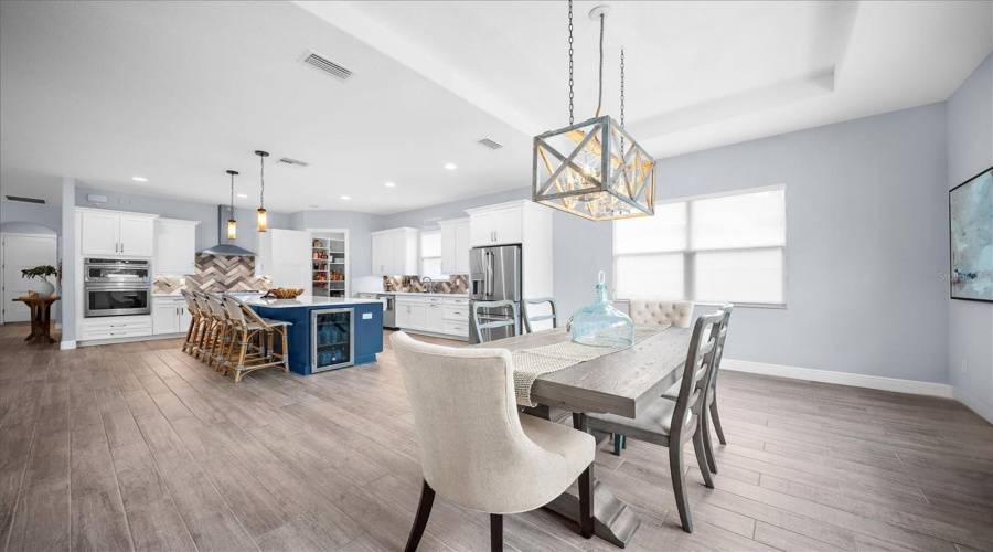 Palm Harbor, Florida 34683, 4 Bedroom Bedrooms, ,4 Bathroombathrooms,Residential,For Sale,Bee Branch,0,Mfrtb8526593