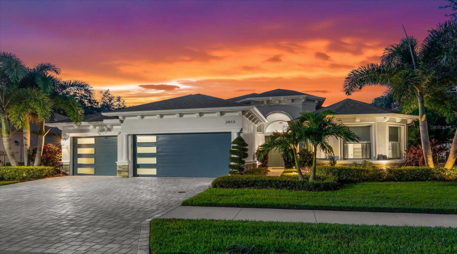 Palm Harbor, Florida 34683, 4 Bedroom Bedrooms, ,4 Bathroombathrooms,Residential,For Sale,Bee Branch,0,Mfrtb8526593