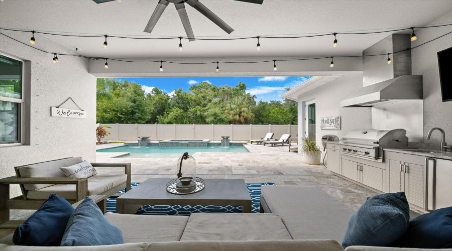 Palm Harbor, Florida 34683, 4 Bedroom Bedrooms, ,4 Bathroombathrooms,Residential,For Sale,Bee Branch,0,Mfrtb8526593