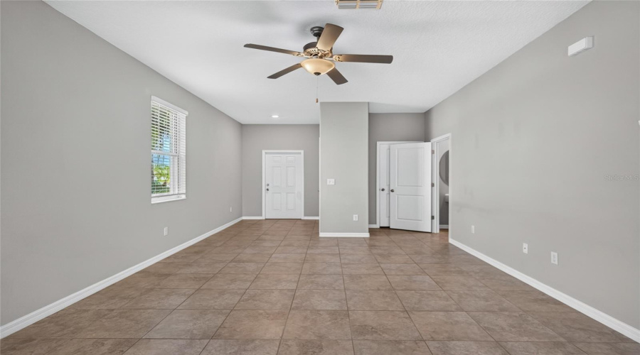 Tampa, Florida 33619, 2 Bedroom Bedrooms, ,2 Bathroombathrooms,Residential,For Sale,Ginger Lily,0,Mfrtb8532849