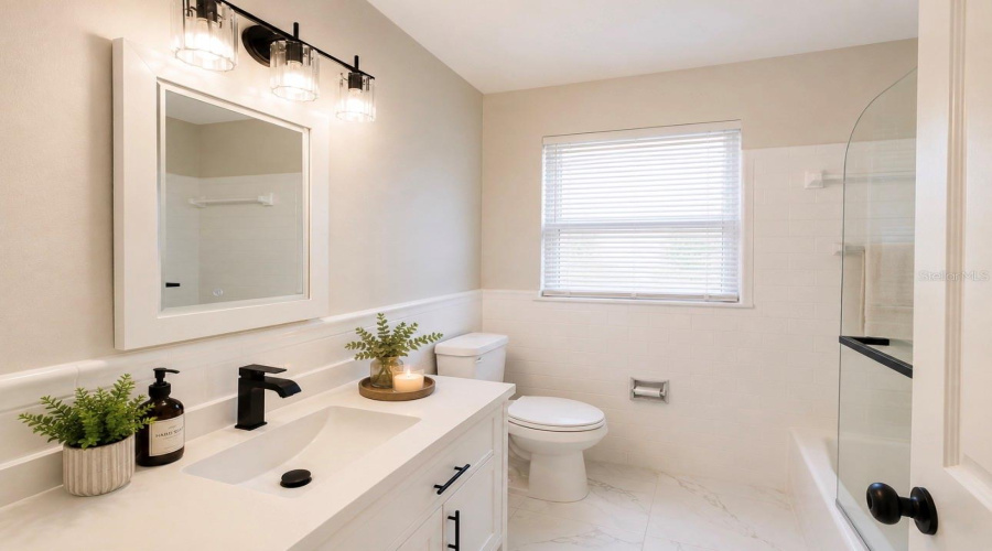 Belle Isle, Florida 32812, 4 Bedroom Bedrooms, ,4 Bathroombathrooms,Residential,For Sale,Flowertree,0,Mfrs5155867