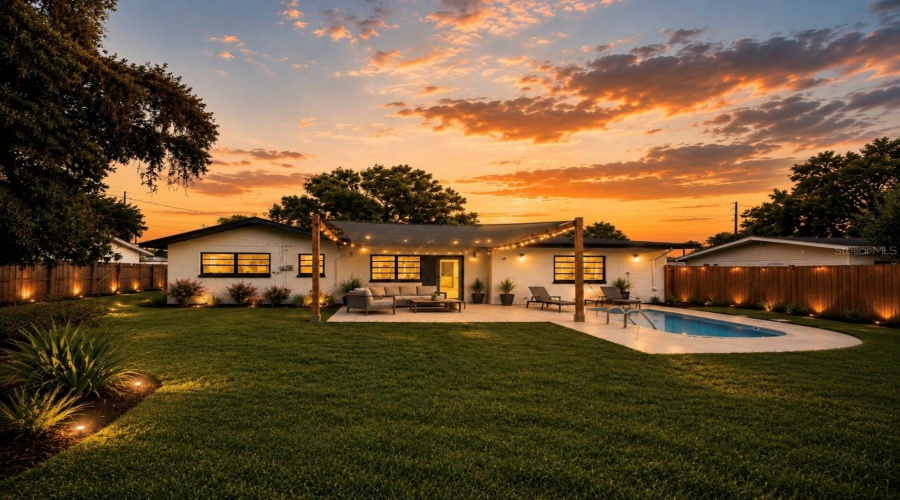 Belle Isle, Florida 32812, 4 Bedroom Bedrooms, ,4 Bathroombathrooms,Residential,For Sale,Flowertree,0,Mfrs5155867