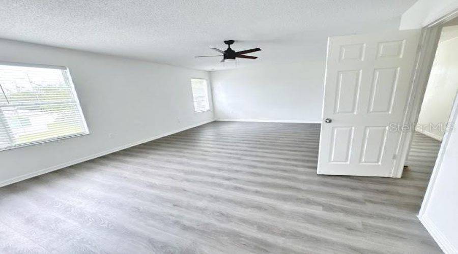 Kissimmee, Florida 34744, 4 Bedroom Bedrooms, ,2 Bathroombathrooms,Residential,For Sale,Bearing,0,Mfro6428655