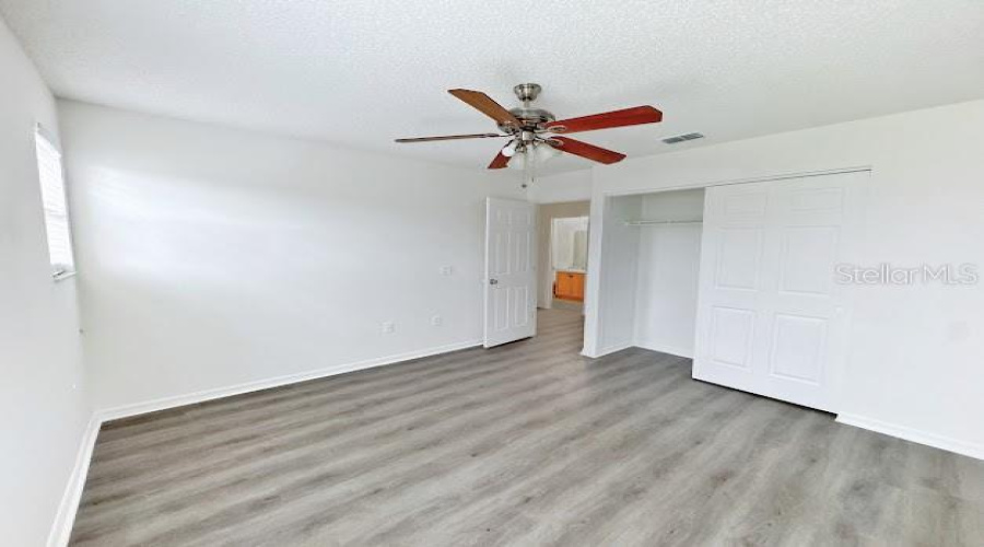 Kissimmee, Florida 34744, 4 Bedroom Bedrooms, ,2 Bathroombathrooms,Residential,For Sale,Bearing,0,Mfro6428655
