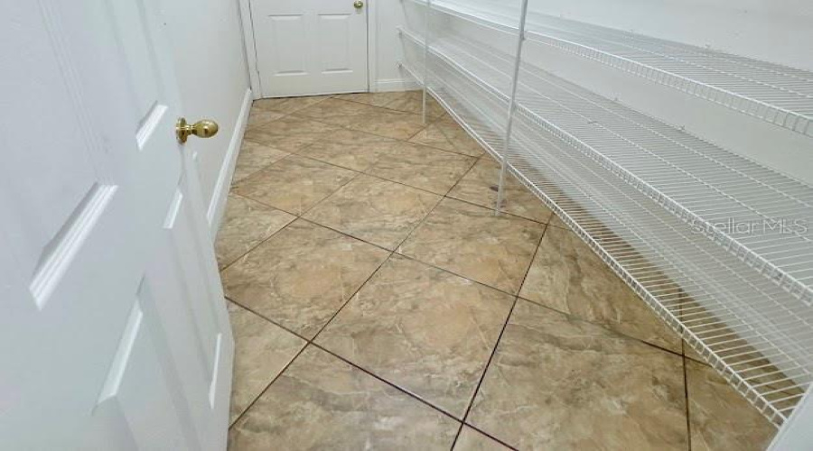 Kissimmee, Florida 34744, 4 Bedroom Bedrooms, ,2 Bathroombathrooms,Residential,For Sale,Bearing,0,Mfro6428655