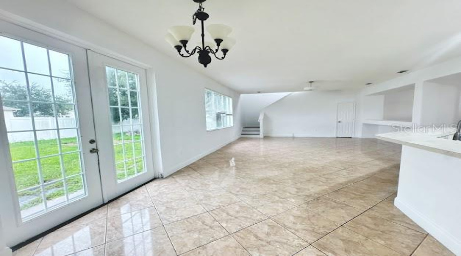 Kissimmee, Florida 34744, 4 Bedroom Bedrooms, ,2 Bathroombathrooms,Residential,For Sale,Bearing,0,Mfro6428655