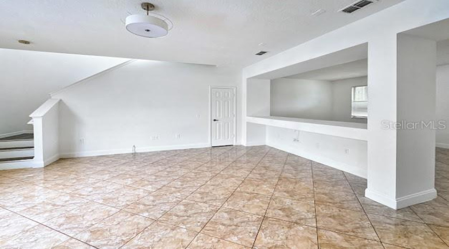 Kissimmee, Florida 34744, 4 Bedroom Bedrooms, ,2 Bathroombathrooms,Residential,For Sale,Bearing,0,Mfro6428655