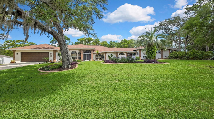 Homosassa, Florida 34448, 4 Bedroom Bedrooms, ,3 Bathroombathrooms,Residential,For Sale,Chive,0,Mfrw7886226