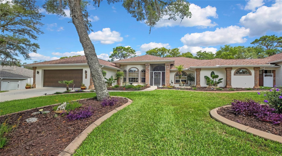 Homosassa, Florida 34448, 4 Bedroom Bedrooms, ,3 Bathroombathrooms,Residential,For Sale,Chive,0,Mfrw7886226